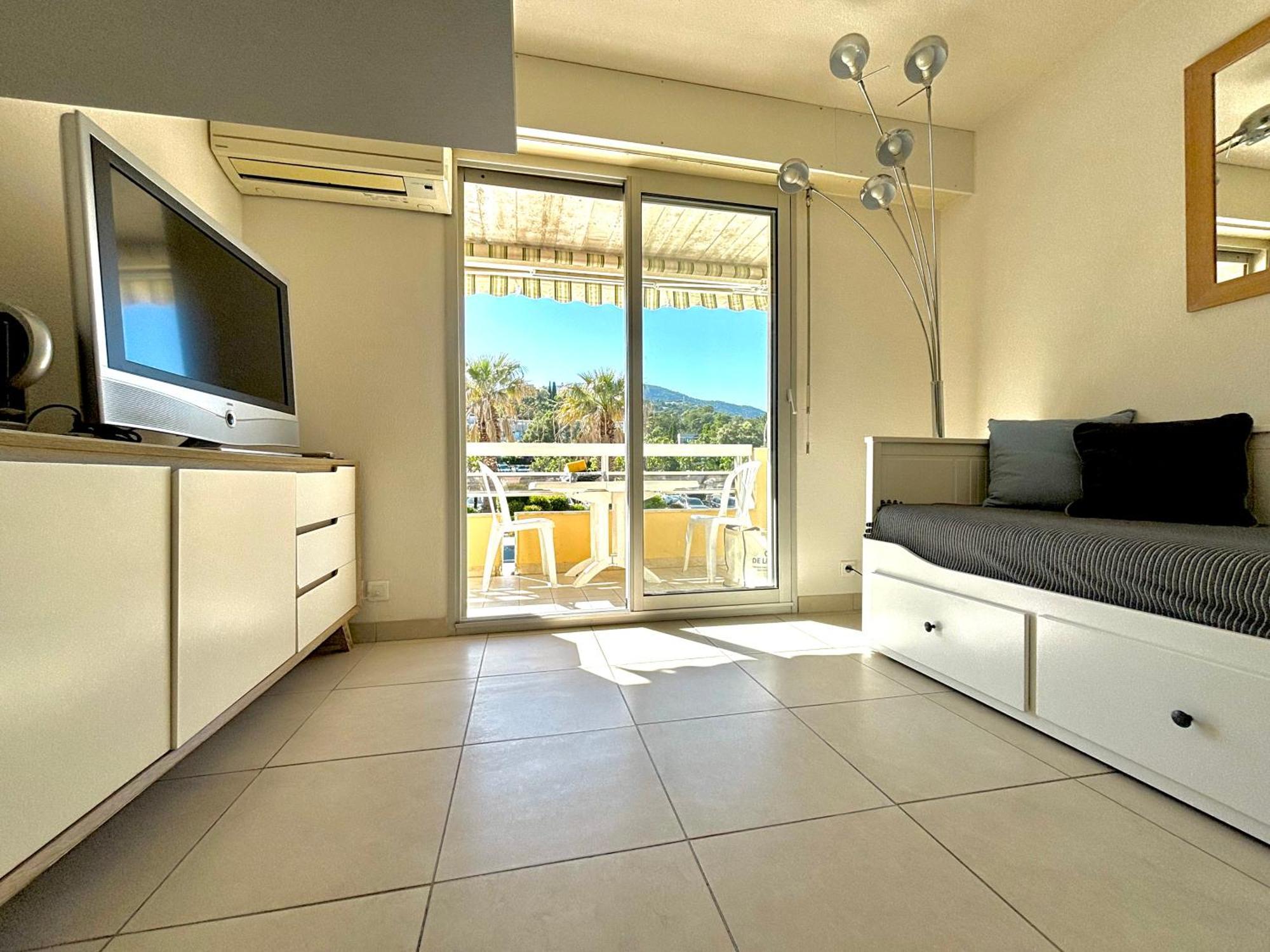 Studio Bord De Mer Cavalaire Cavalaire-sur-Mer Exterior foto